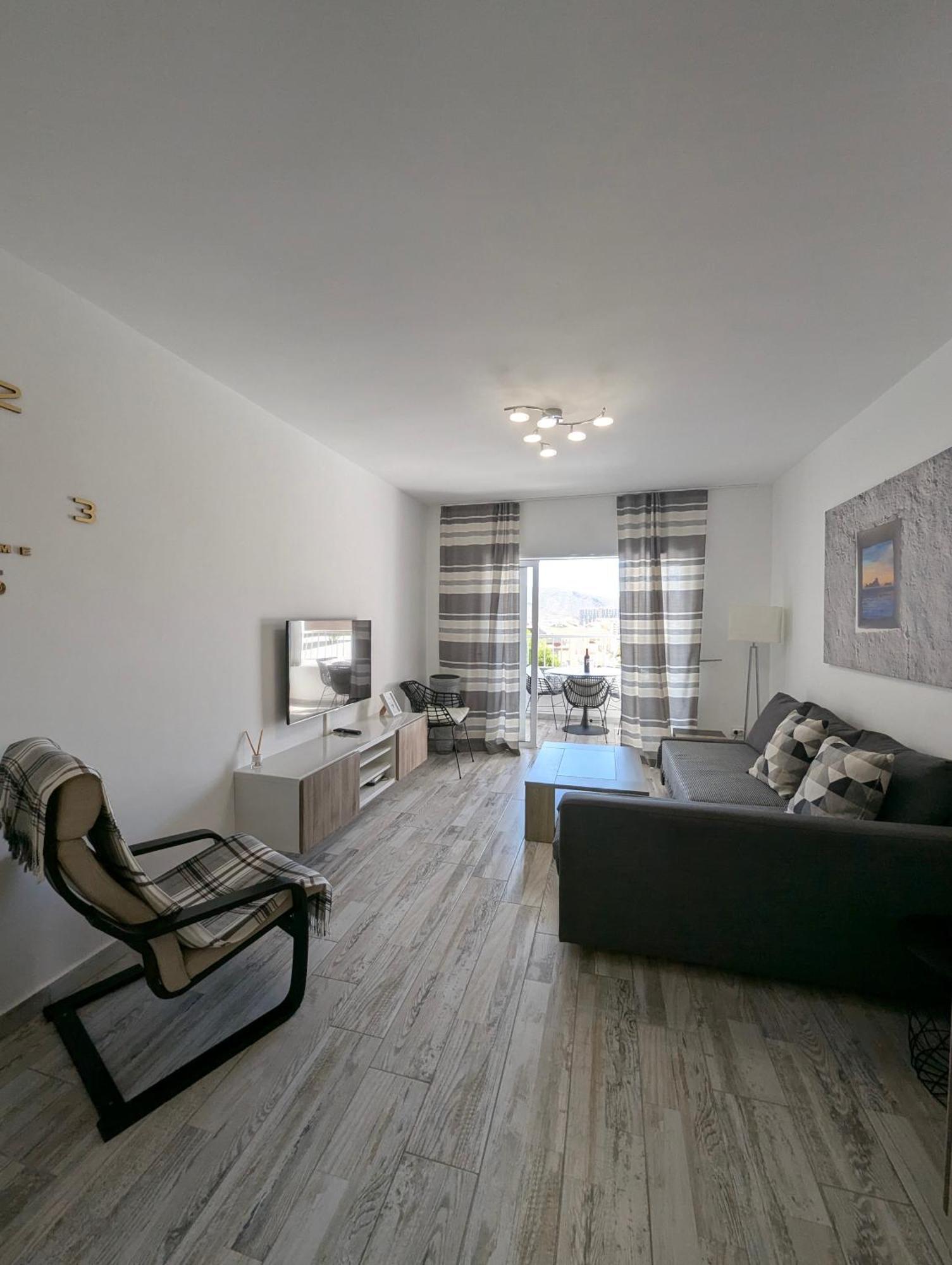Cozy Apartment In Los Cristianos Guincho  Εξωτερικό φωτογραφία